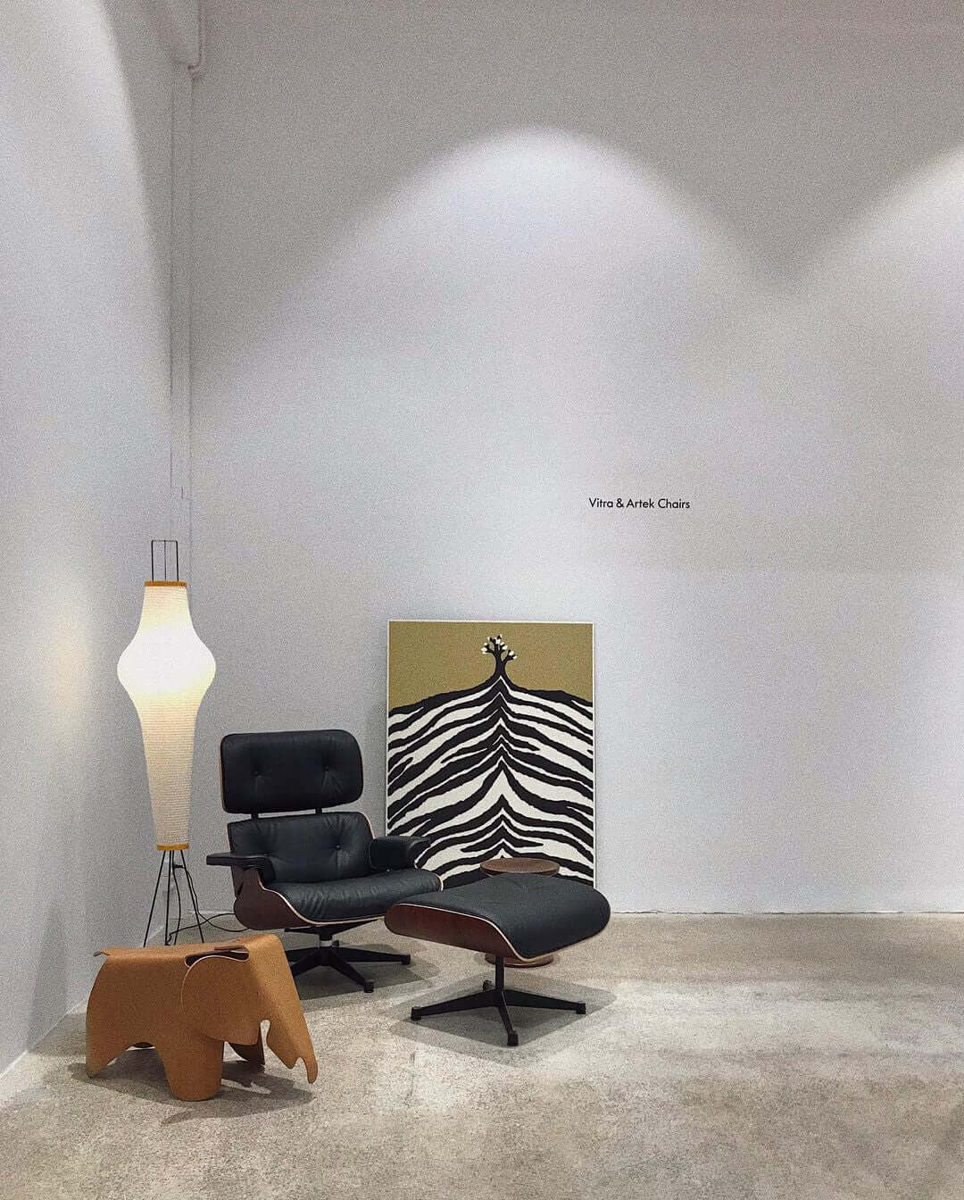Lampa podłogowa Avel