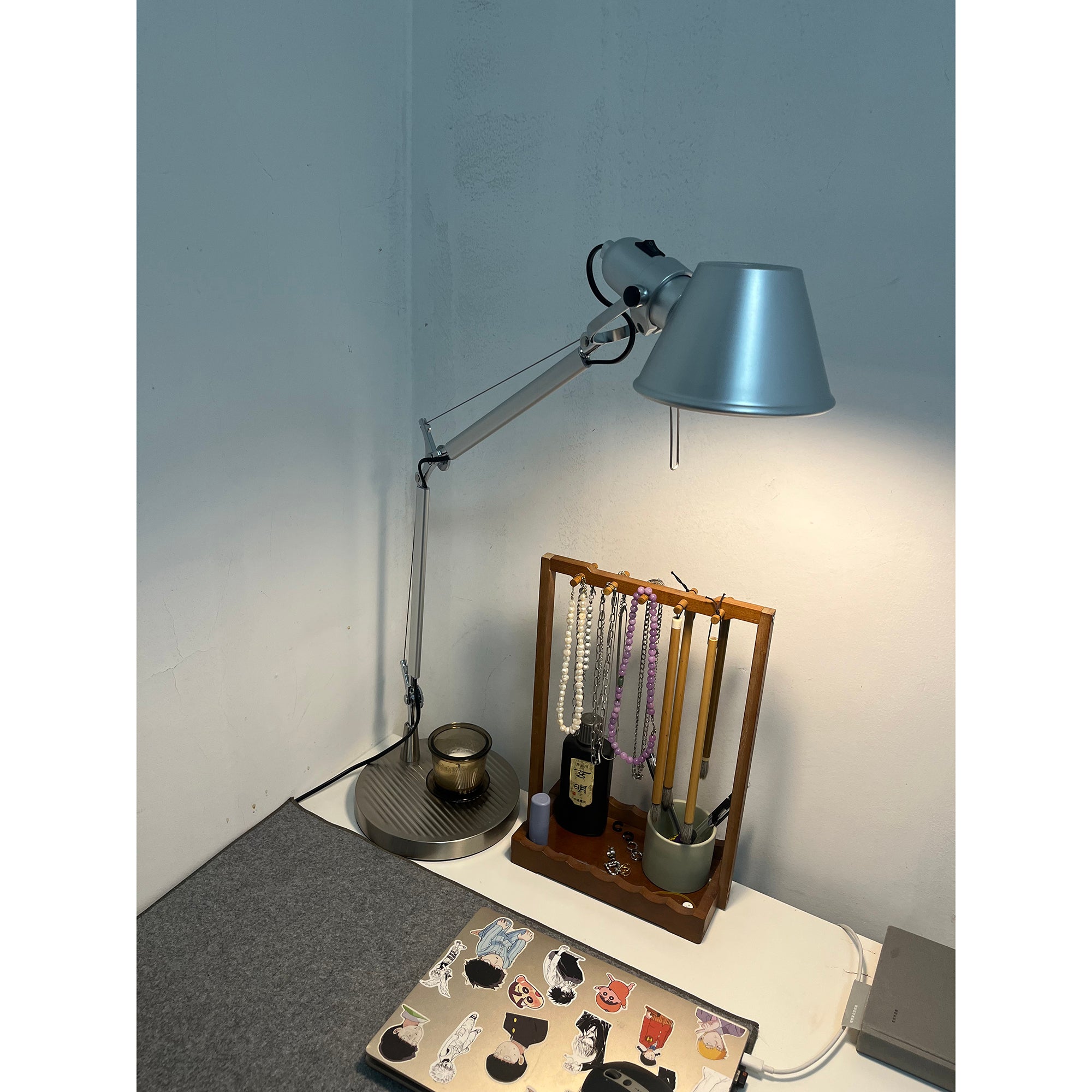 Lampa stołowa regulowana Serio