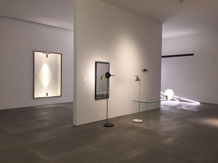 Lampa podłogowa stożkowa Mirel