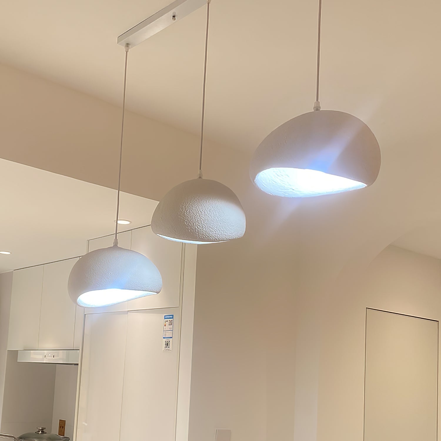 Lampa wisząca kulista Vikana