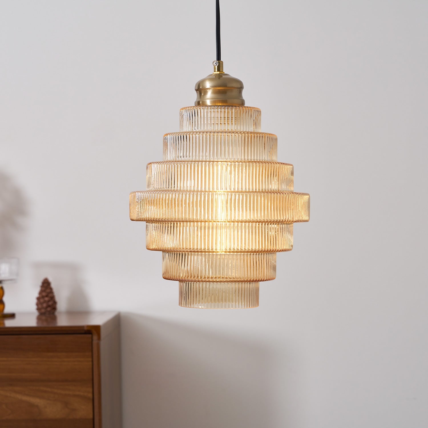 Lampa wisząca ryflowana Velva