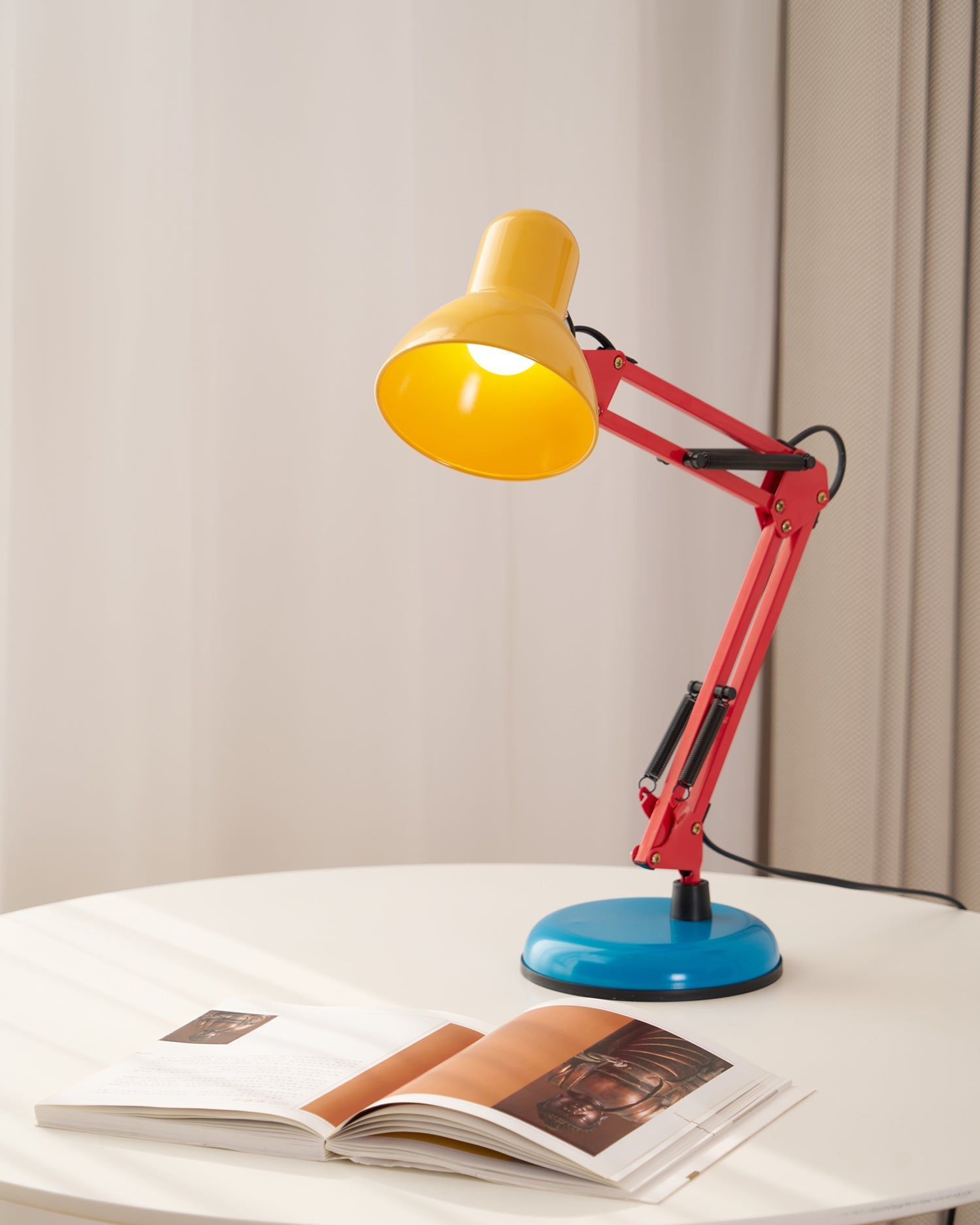 Lampa stołowa Taree