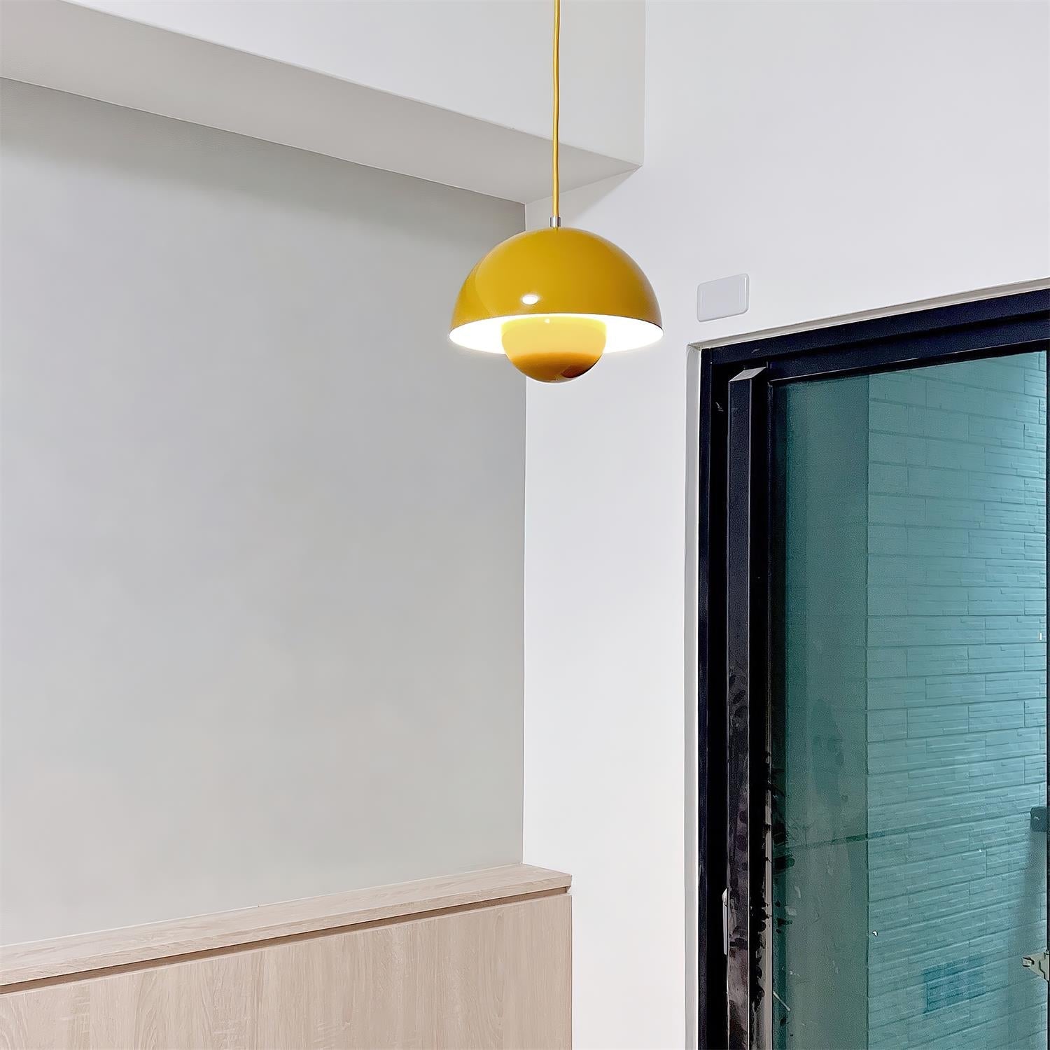 Lampa wisząca wtyczkowa Averek