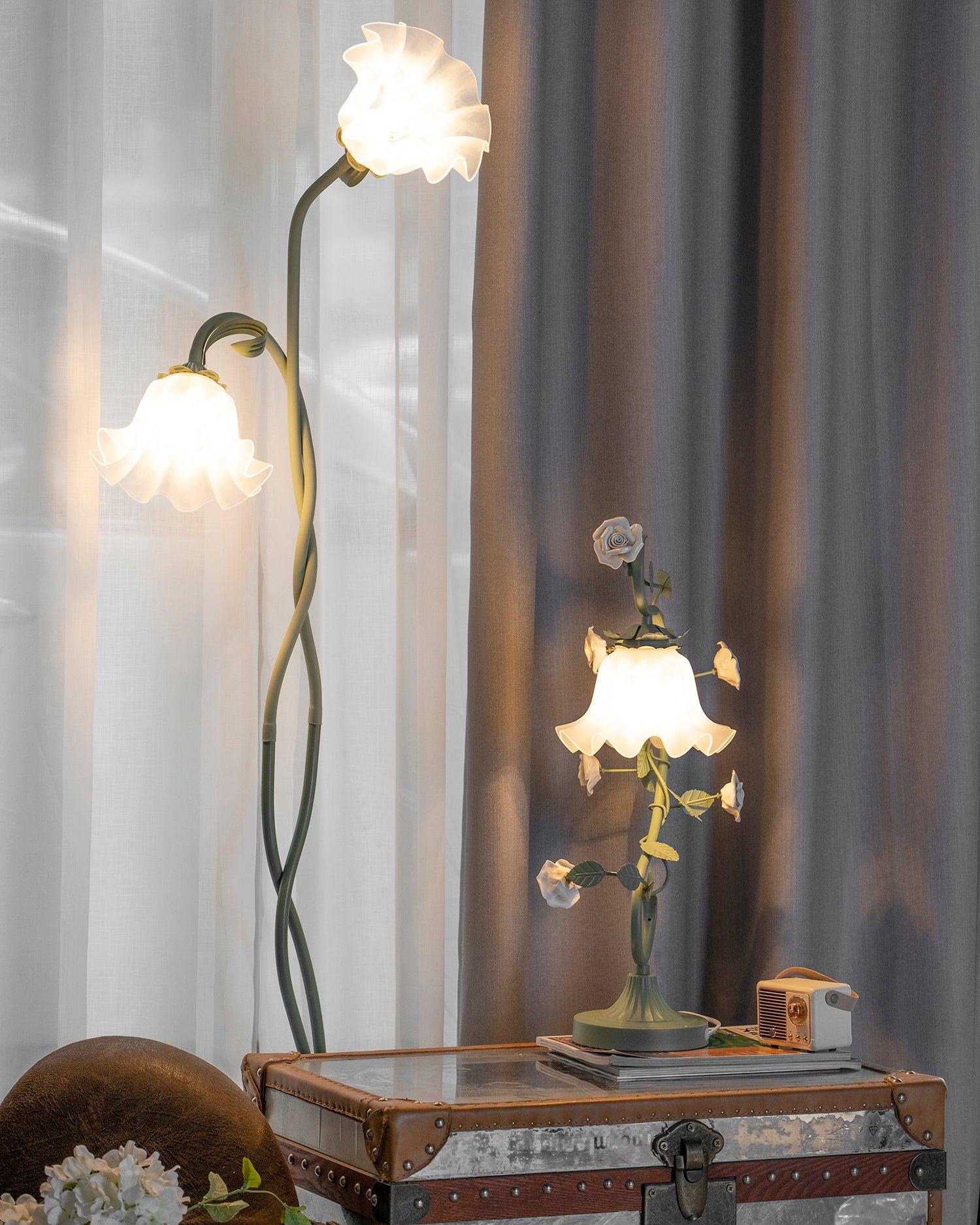Lampa podłogowa kwiatowa Solmion