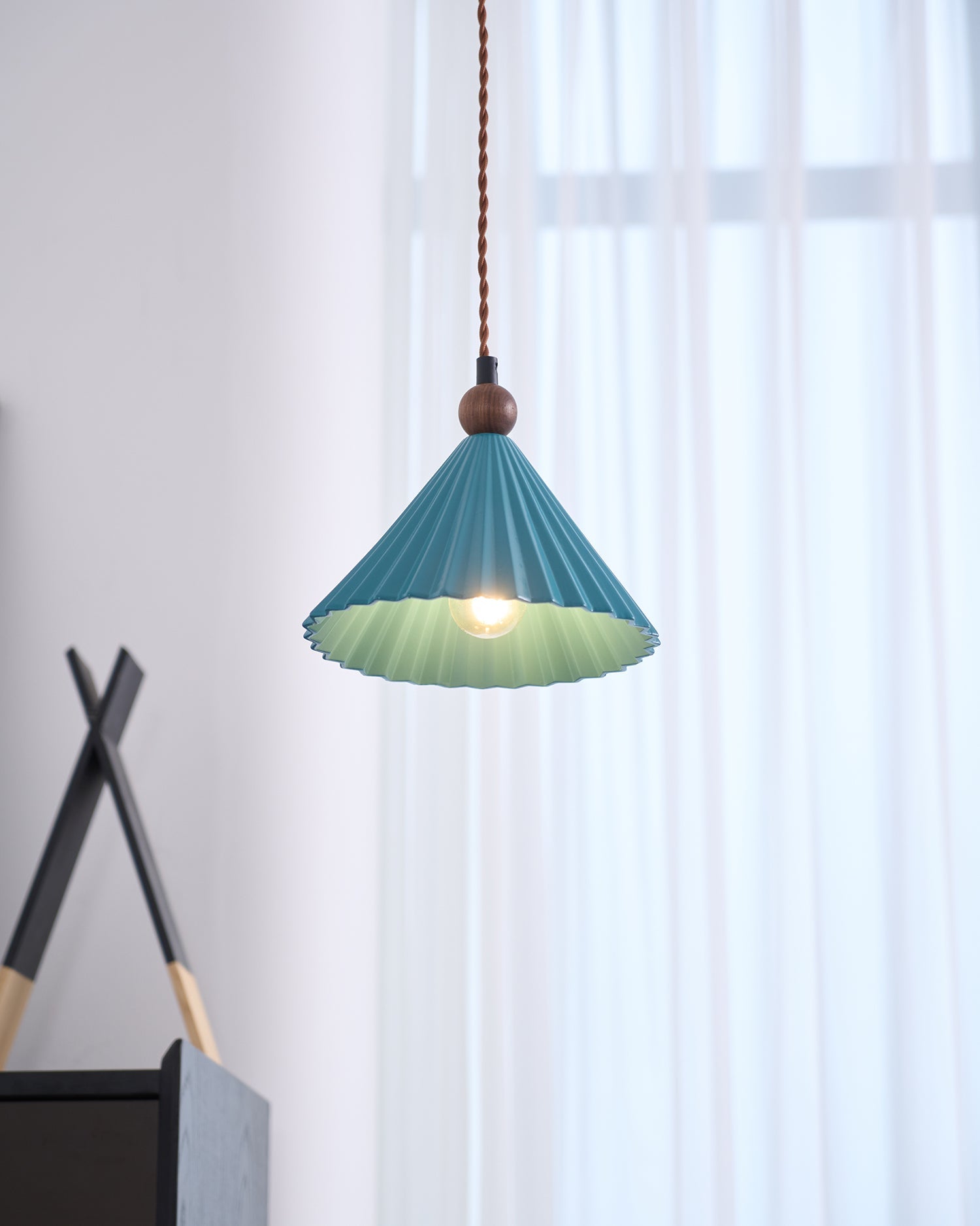 Lampa wisząca ryflowana Mirora