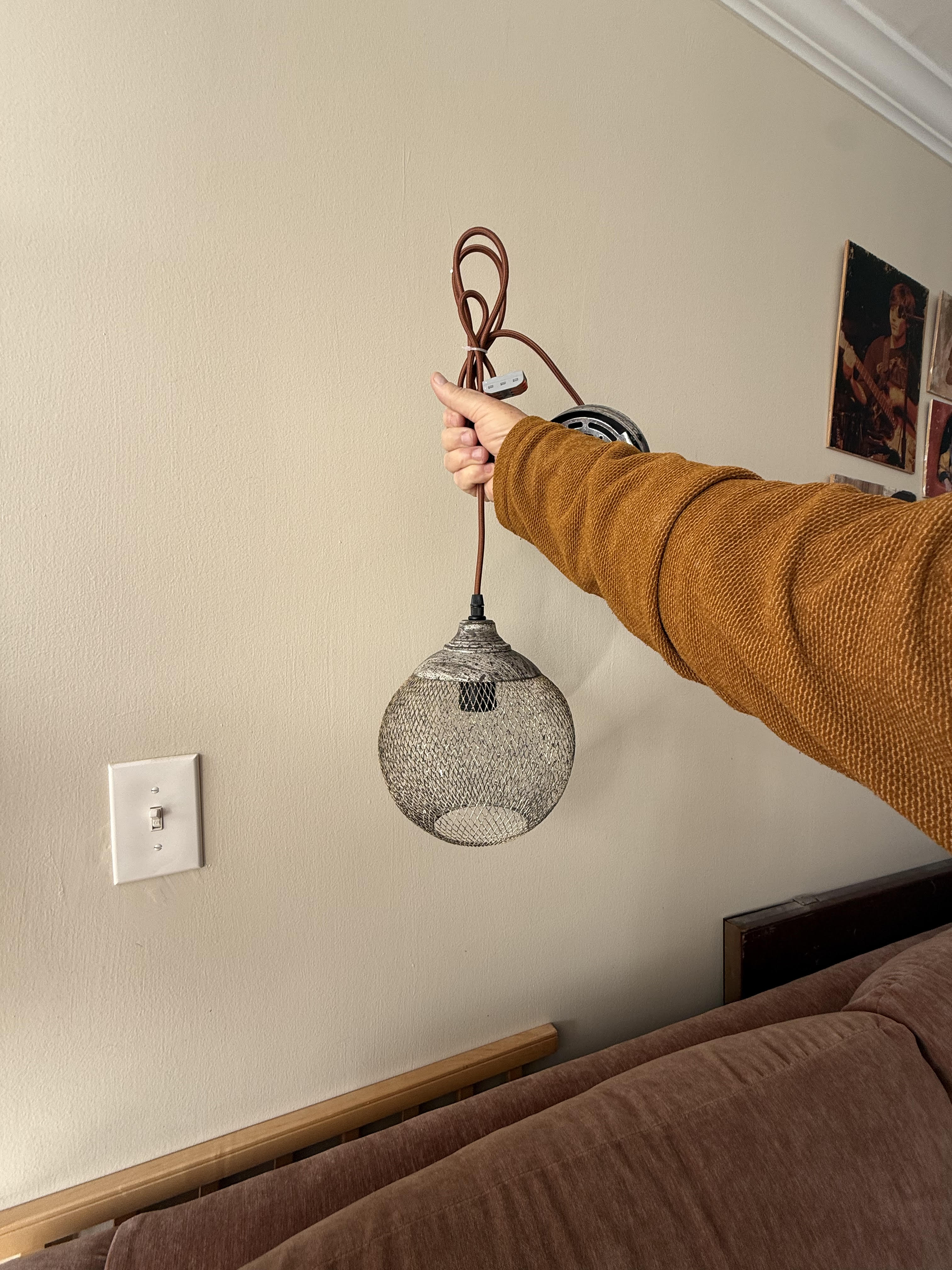 Lampa wisząca kulista Radenok