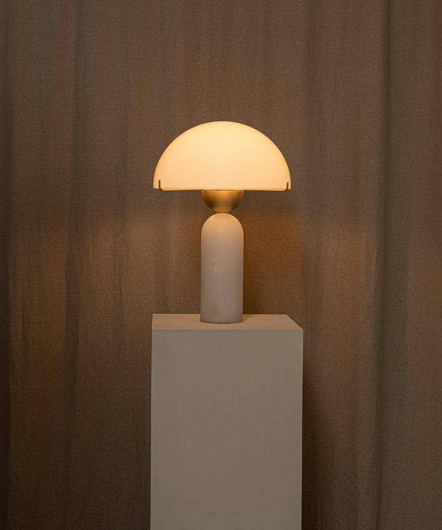 Lampa stołowa kulista Wenev