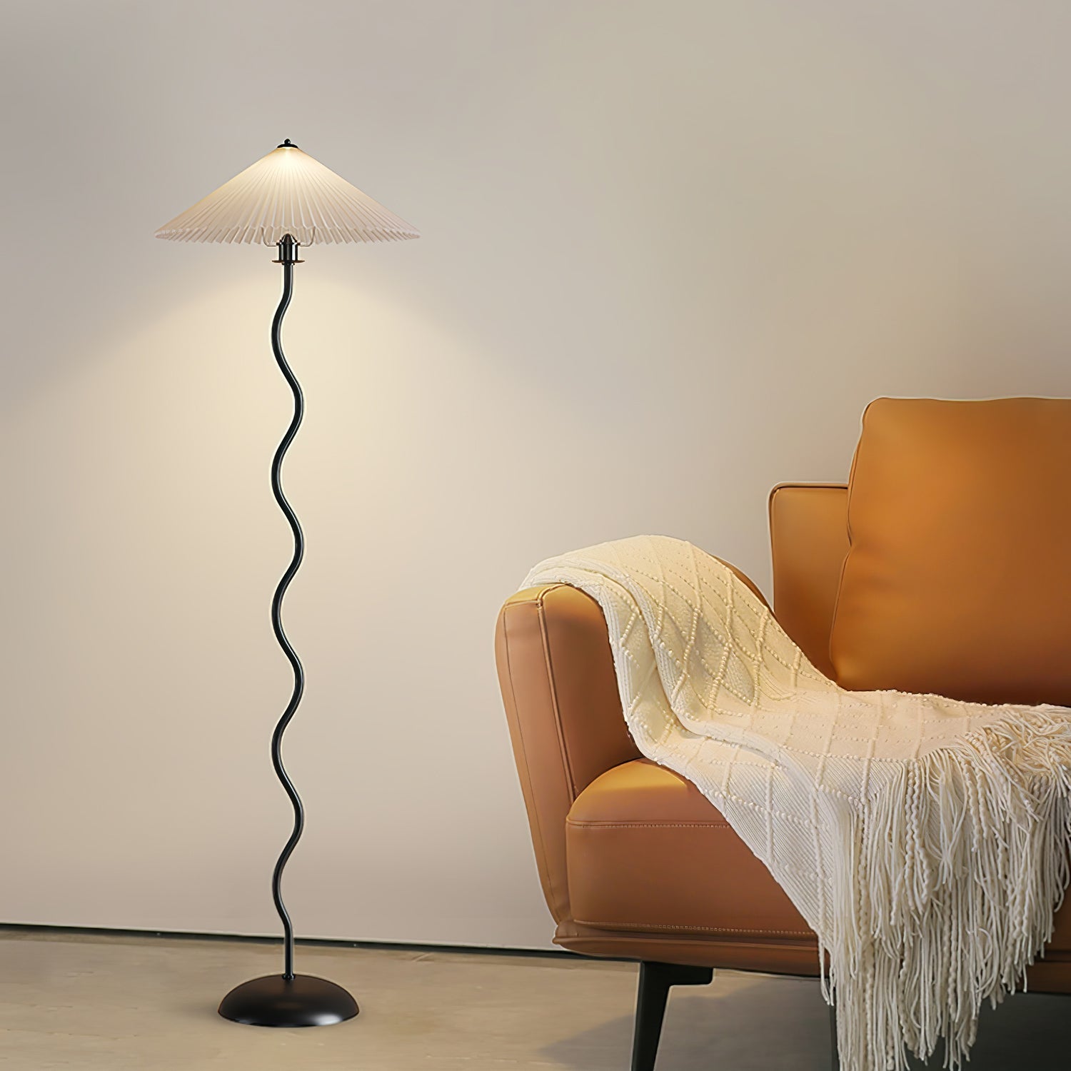 Lampa podłogowa falista Zelko