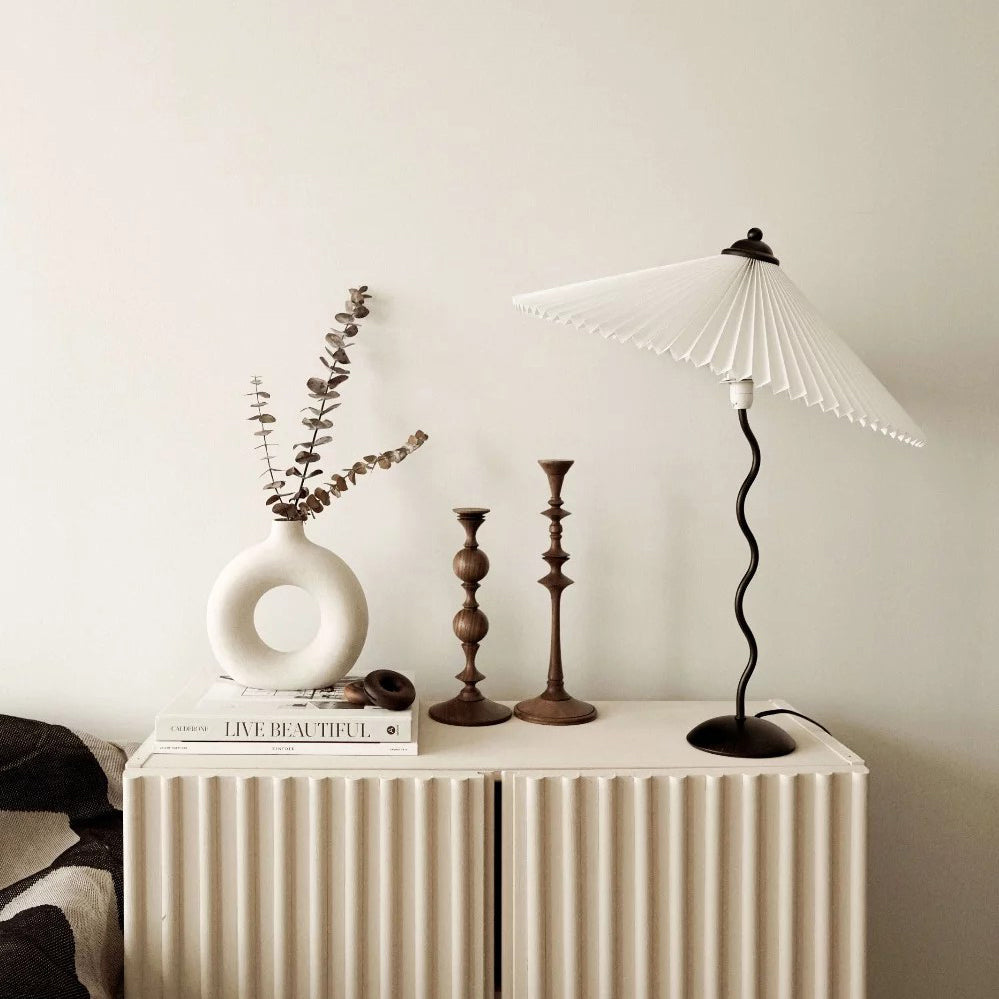 Lampa stołowa falista Rokow