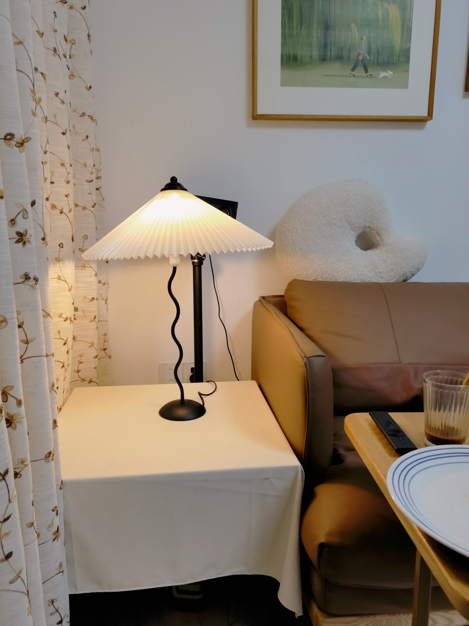 Lampa stołowa falista Rokow