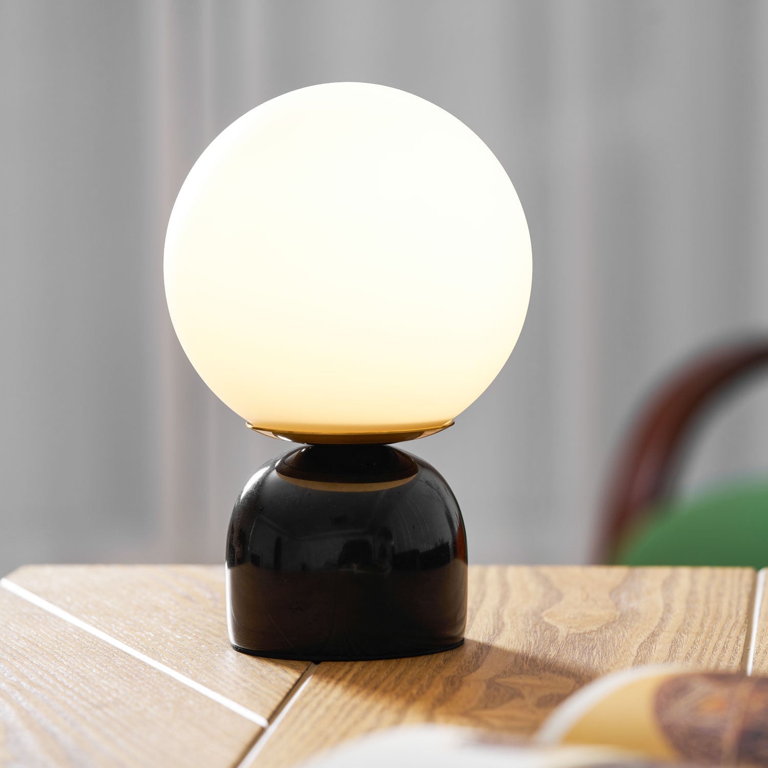 Lampa stołowa Lesli