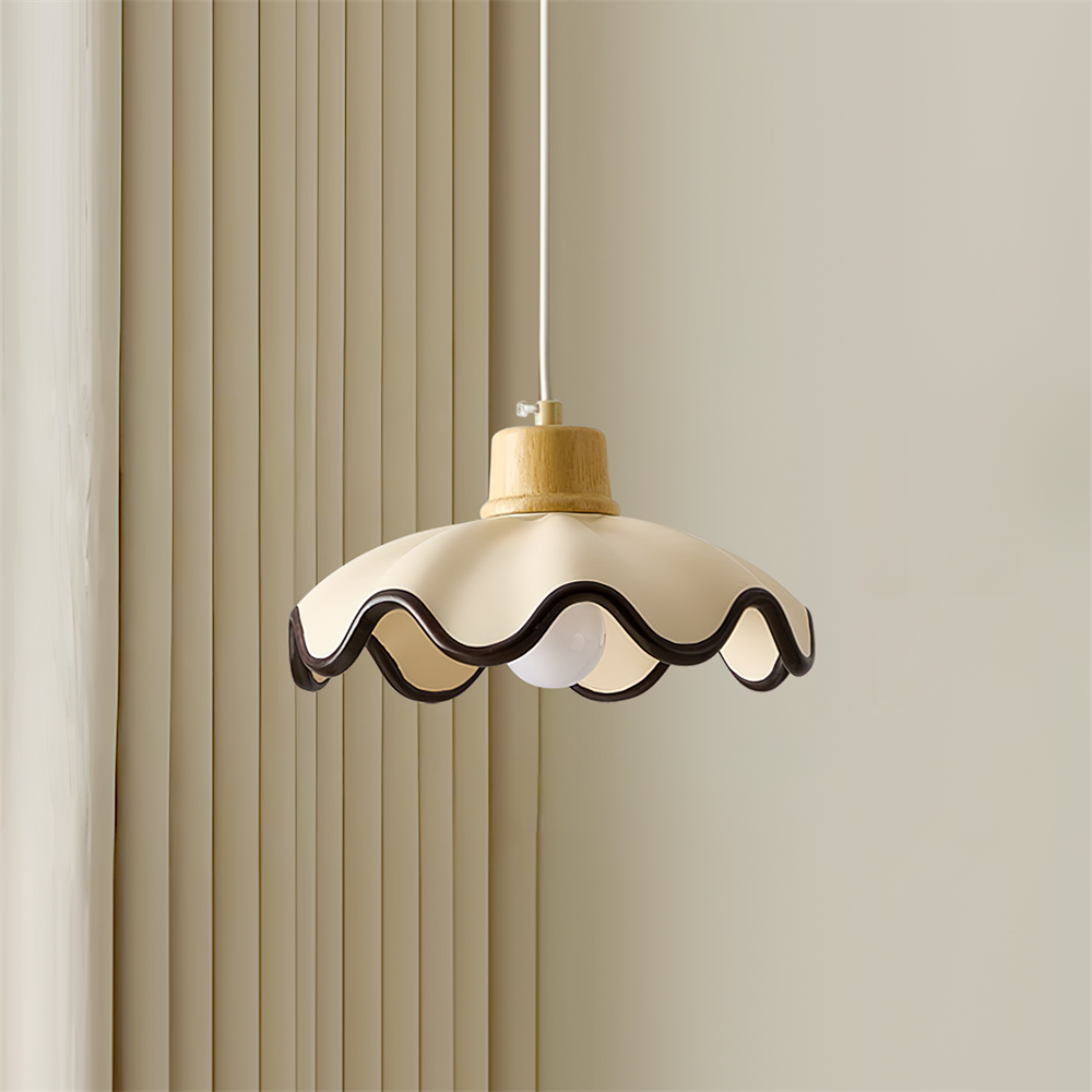 Lampa wisząca falowana Levenel