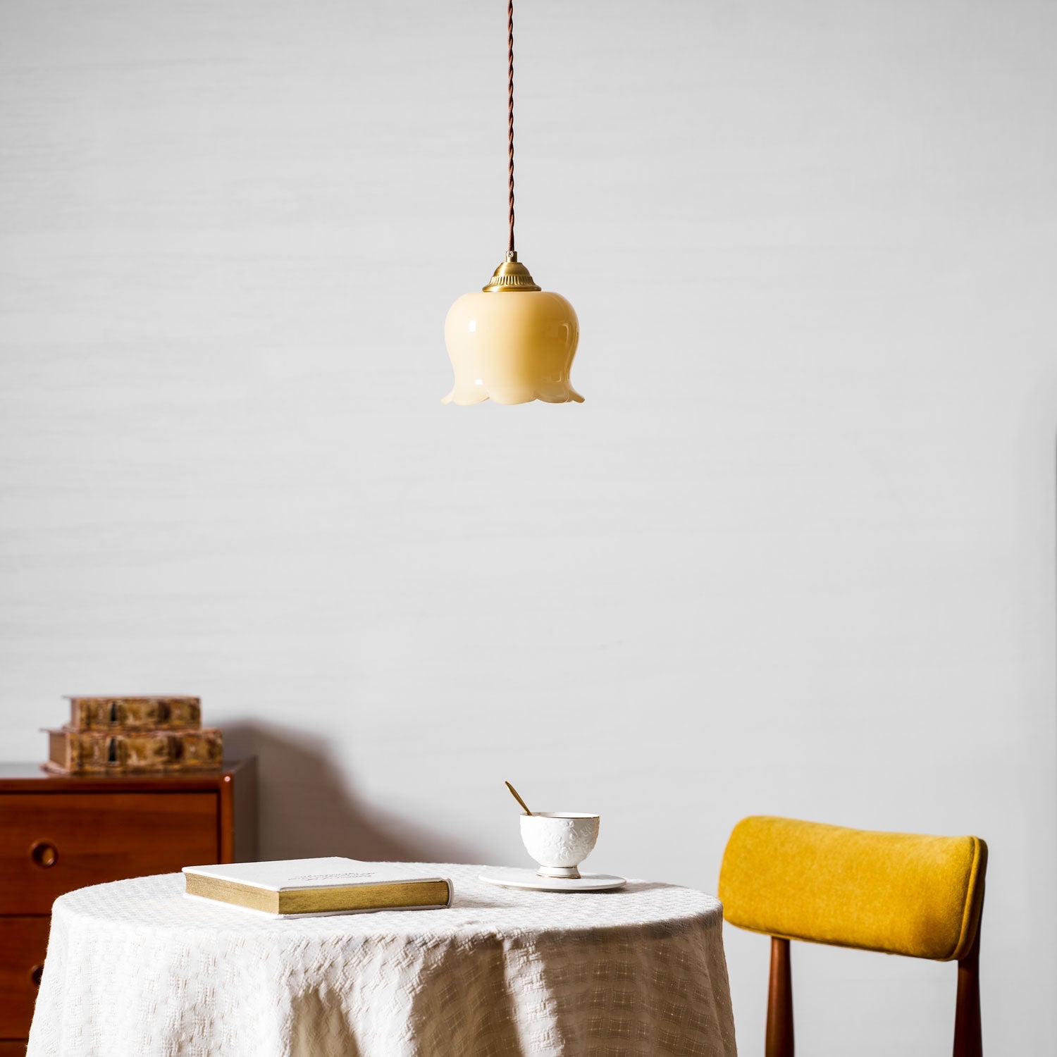 Lampa wisząca kwiatowa Anow