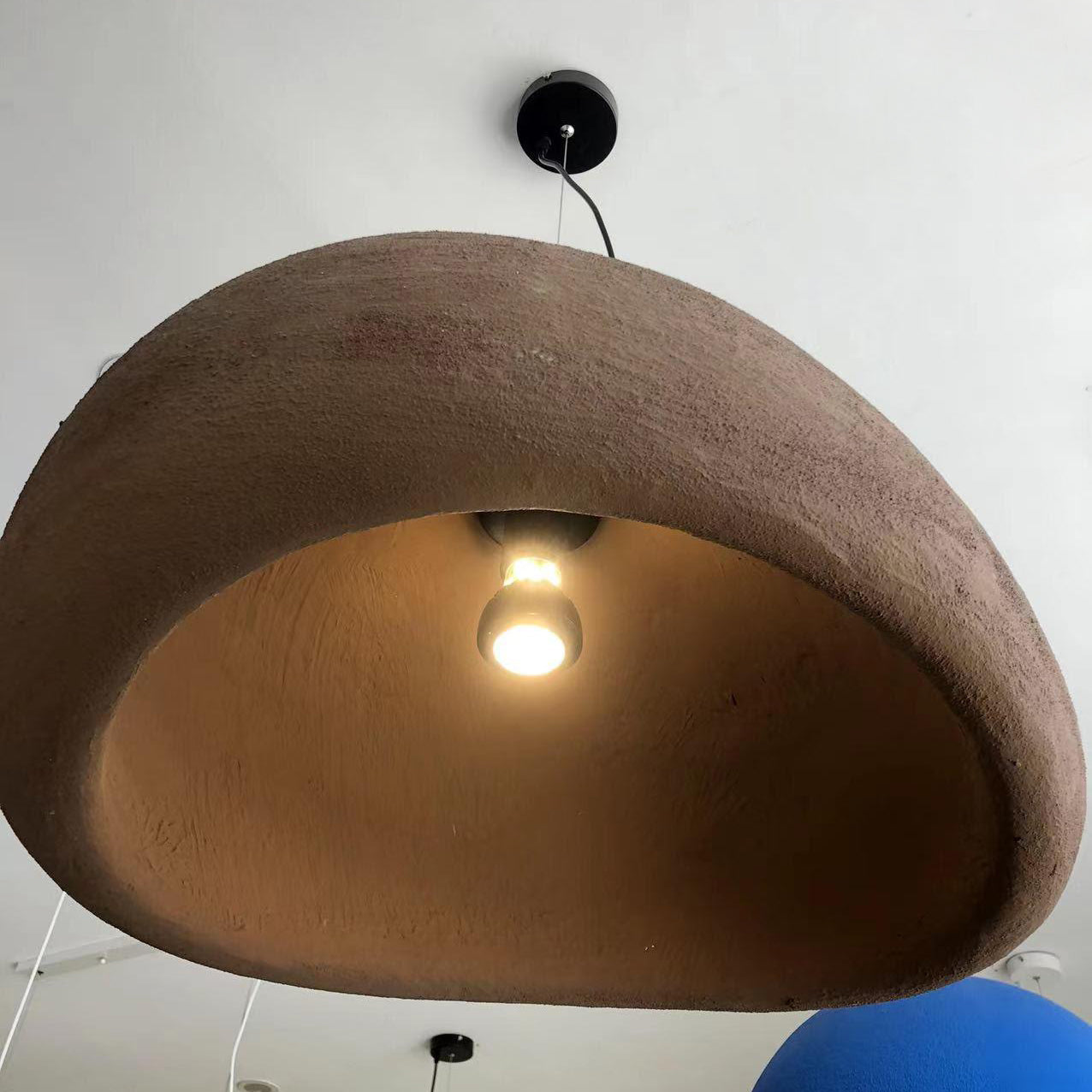 Lampa wisząca kulista Vikana