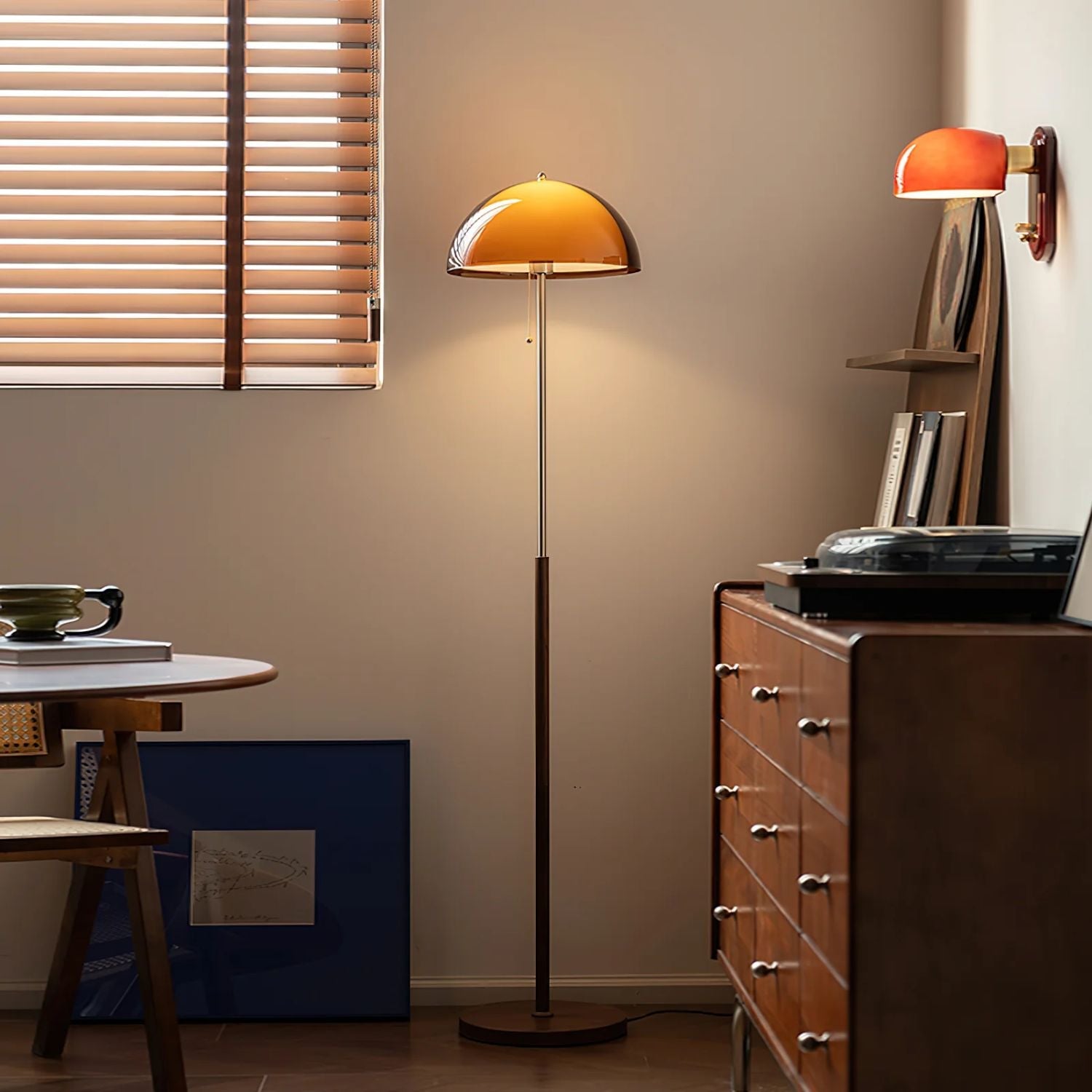 Lampa podłogowa Molessa