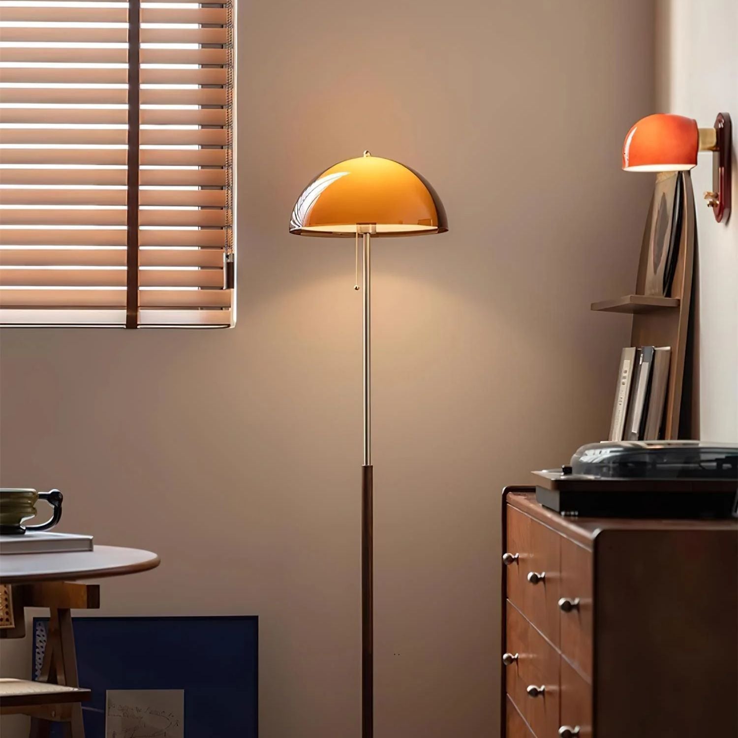 Lampa podłogowa Molessa