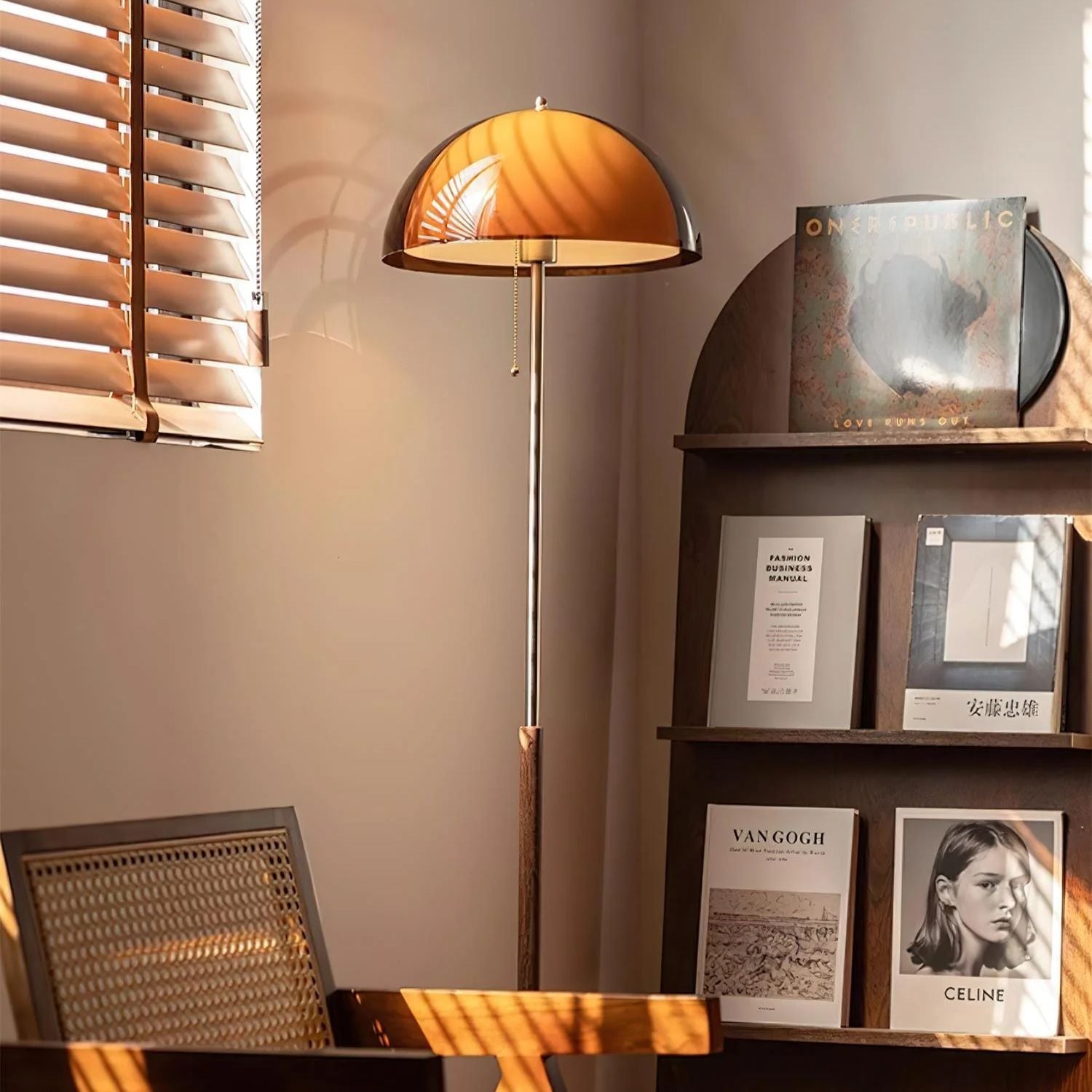 Lampa podłogowa Molessa