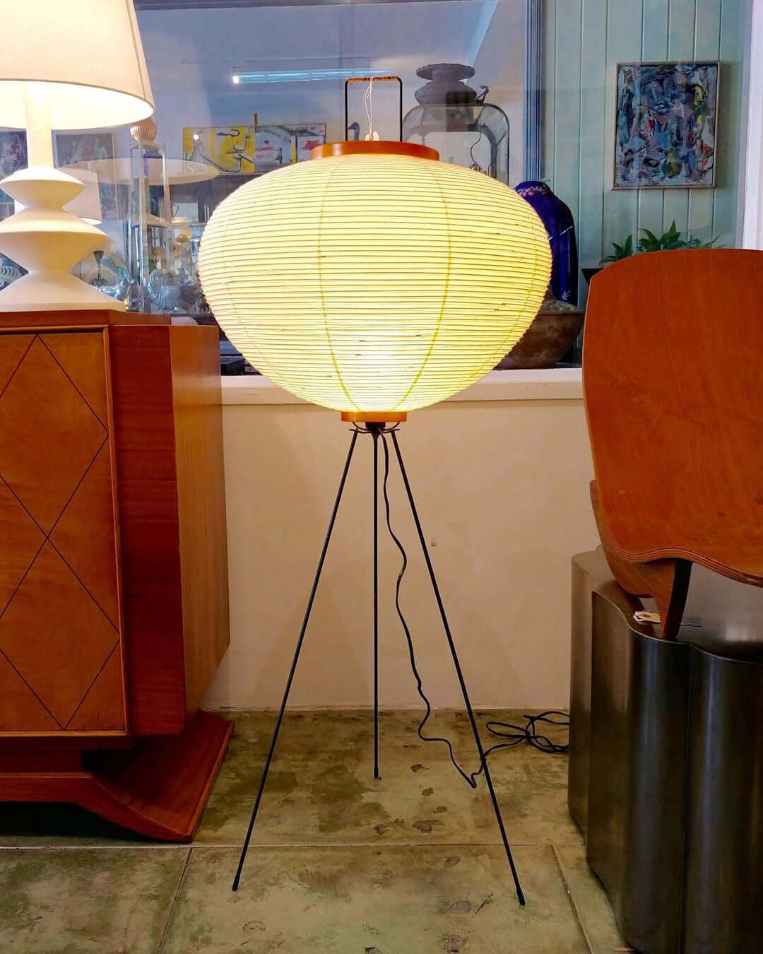 Lampa podłogowa Avel