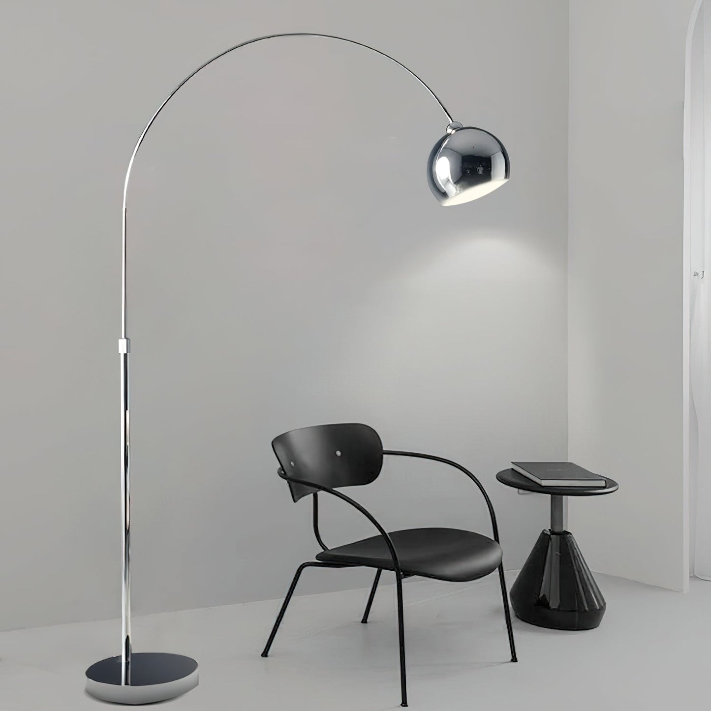 Lampa podłogowa nowoczesna Emkoe