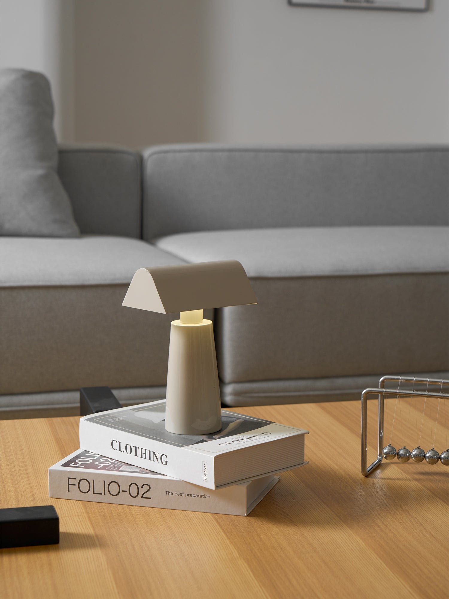 Lampa stołowa zewnętrzna Venow
