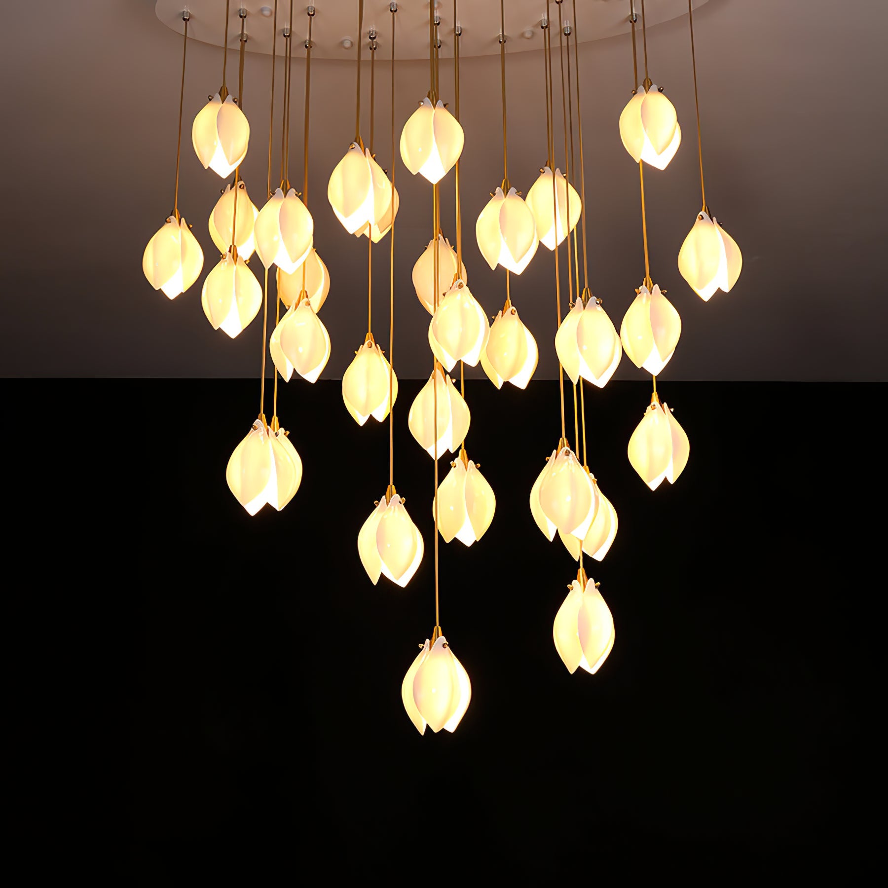 Lampa wisząca kwiatowa Jarel
