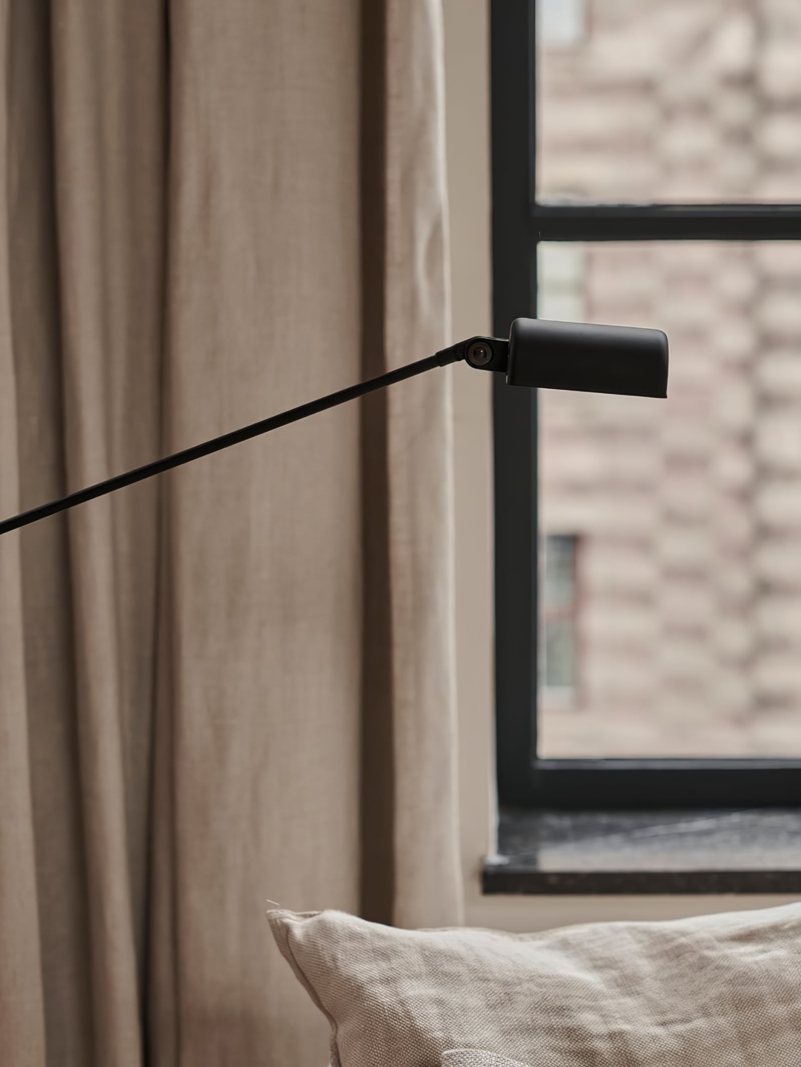 Lampa podłogowa Renmir