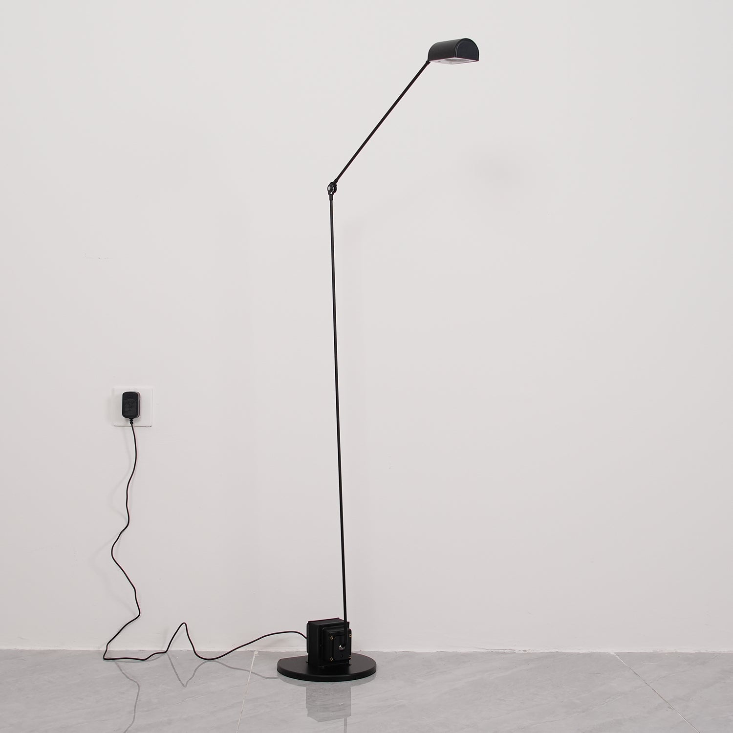 Lampa podłogowa Renmir