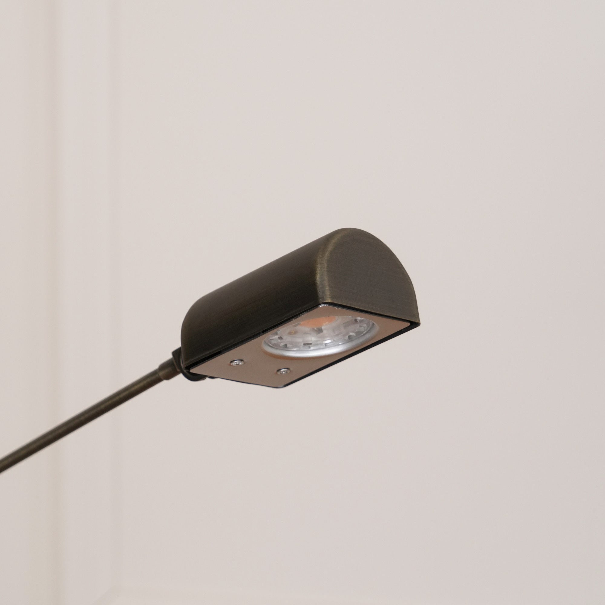 Lampa podłogowa Renmir