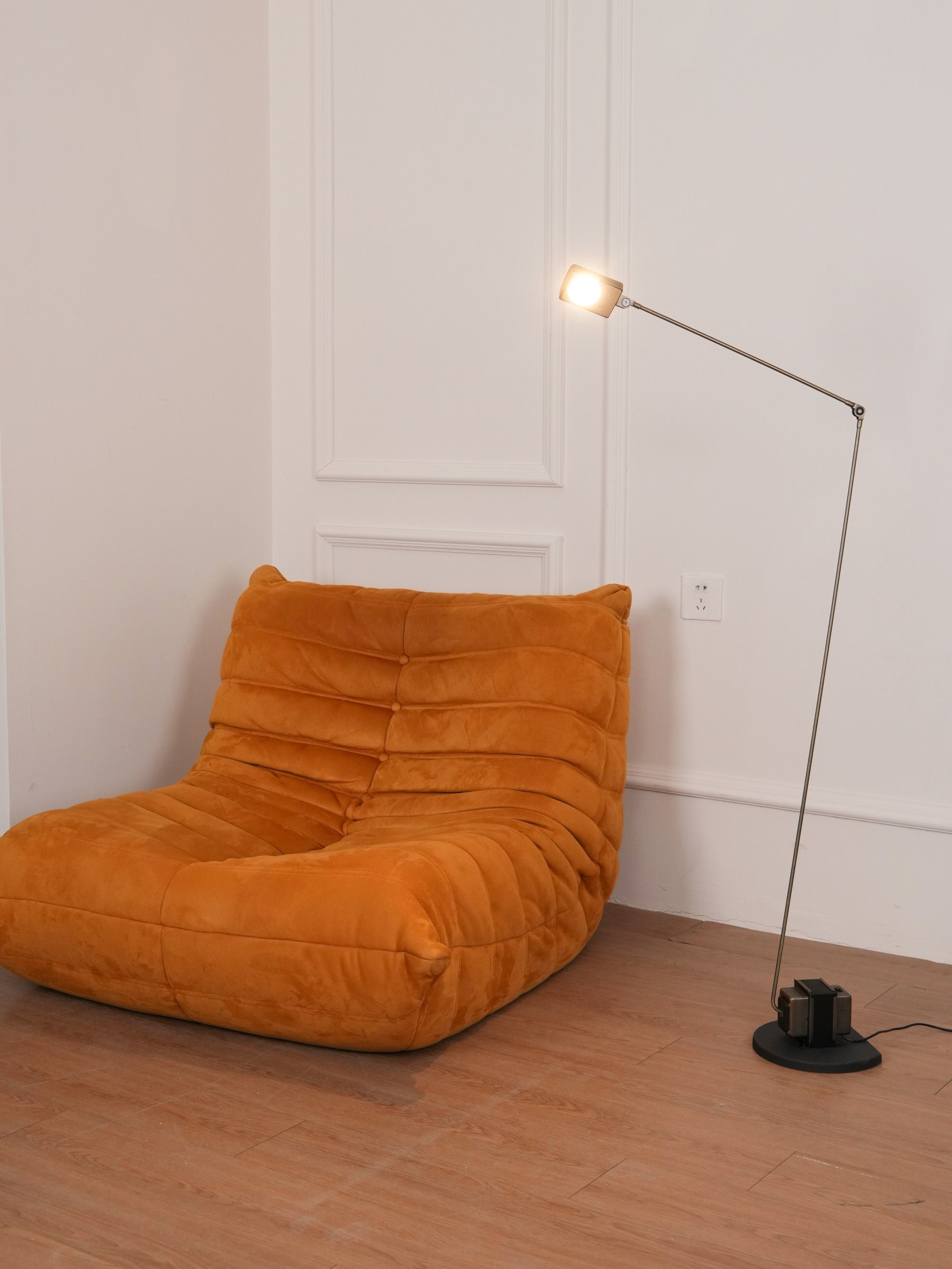 Lampa podłogowa Renmir
