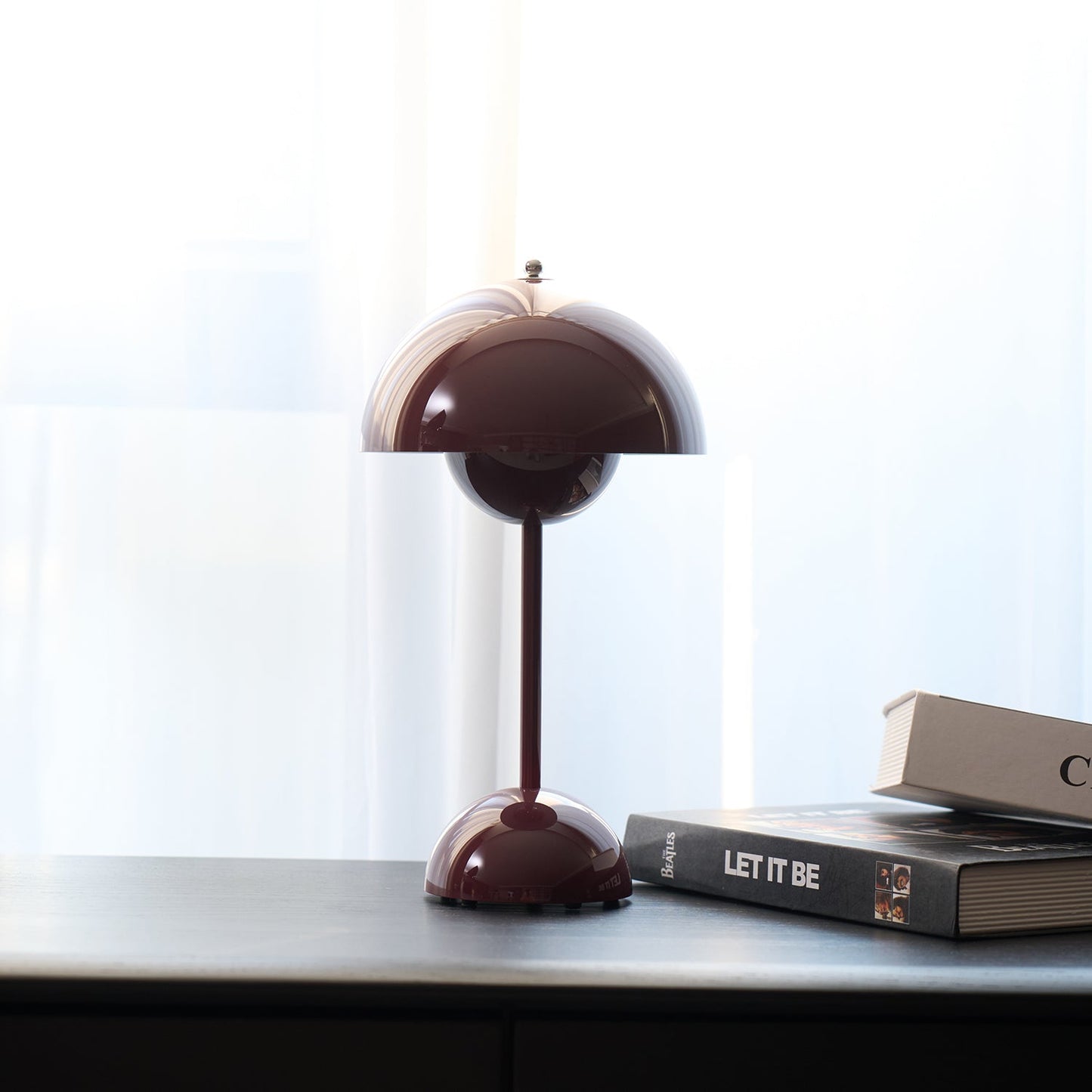 Lampa stołowa przenośna Aveka