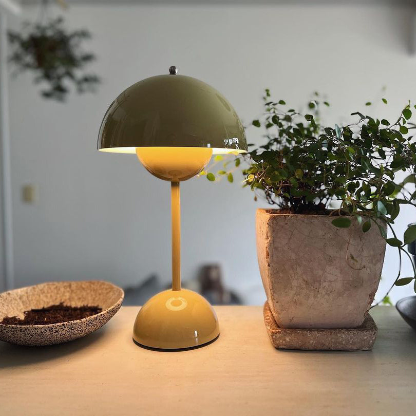Lampa stołowa przenośna Aveka