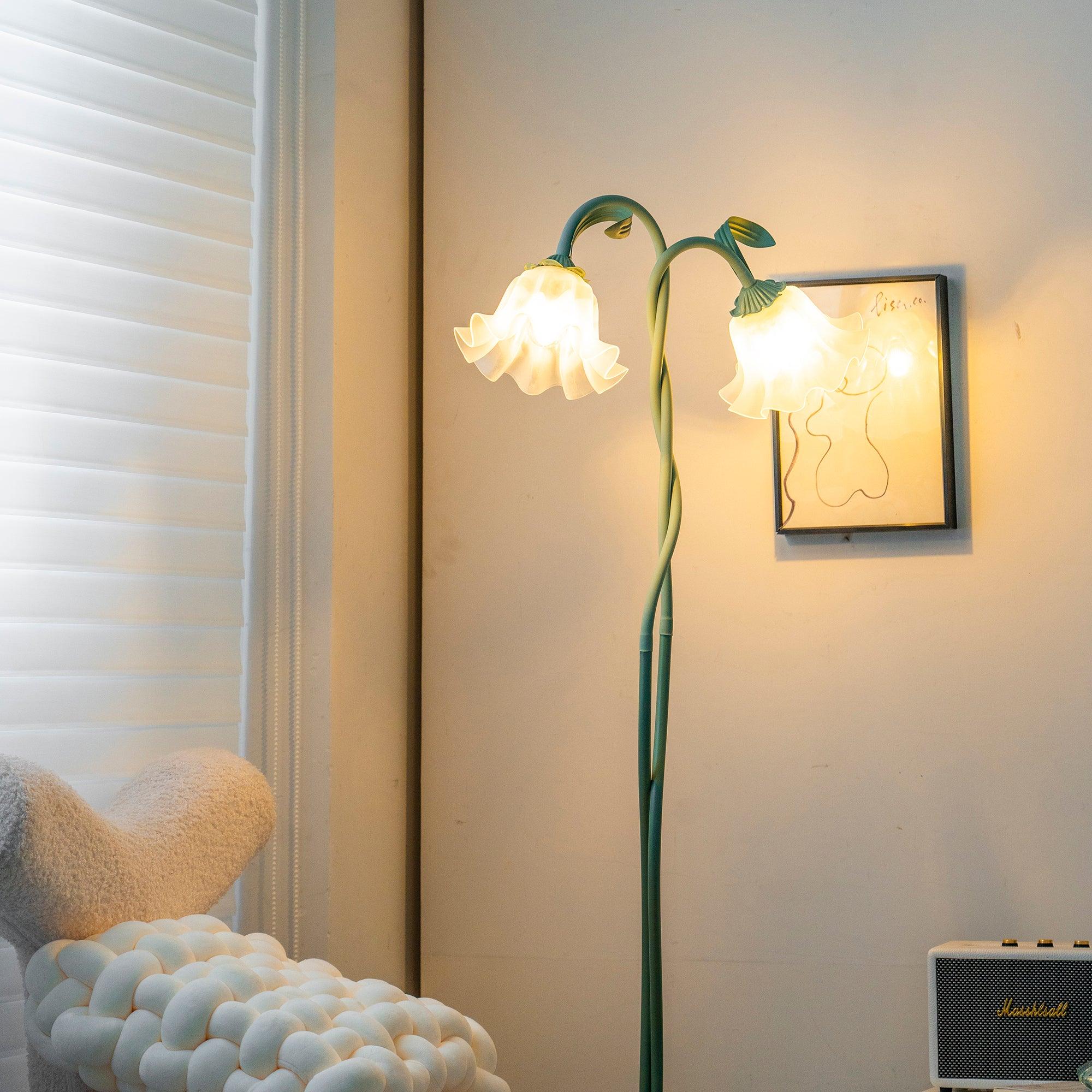 Lampa podłogowa kwiatowa Solmion