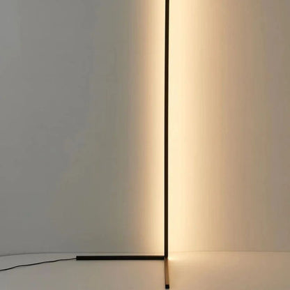 Lampa podłogowa Lotensy