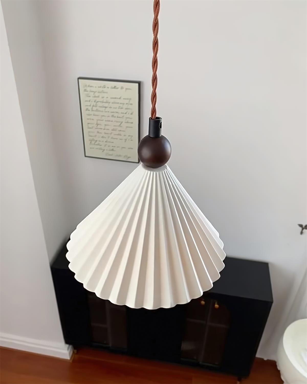 Lampa wisząca ryflowana Mirora