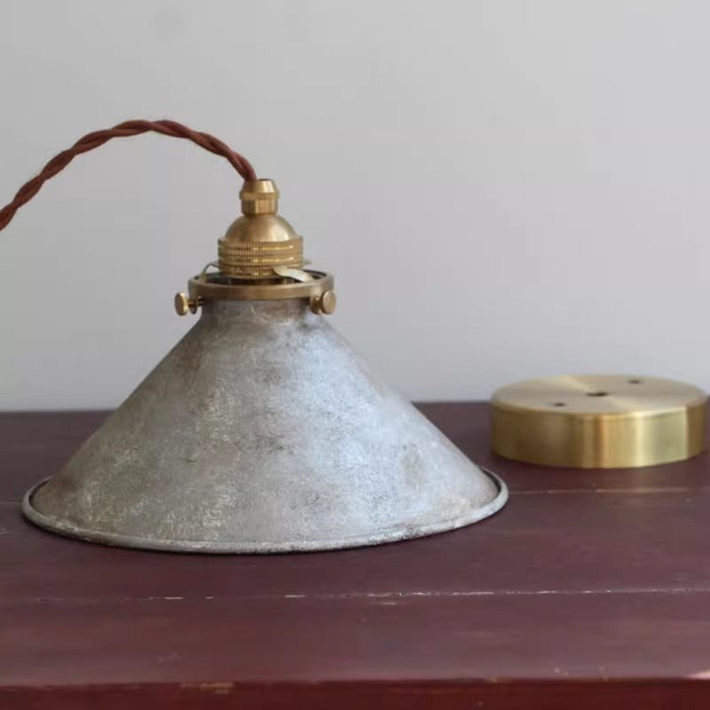 Lampa wisząca stożkowa Fali