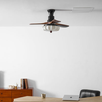 Lampa z wentylatorem sufitowym Sovoma