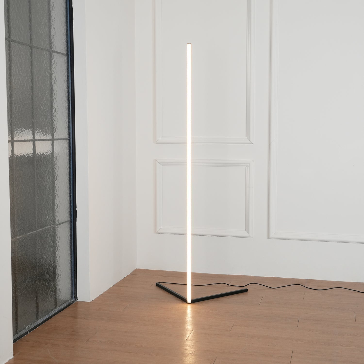 Lampa podłogowa Lotensy