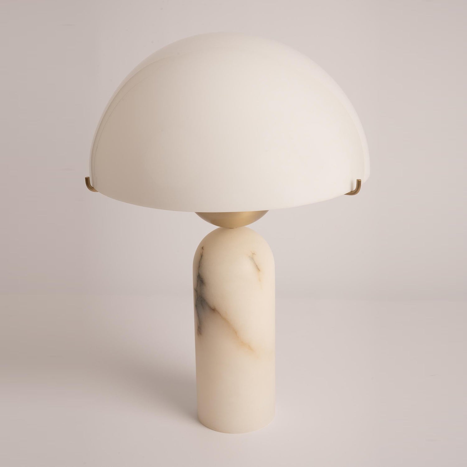 Lampa stołowa kulista Wenev