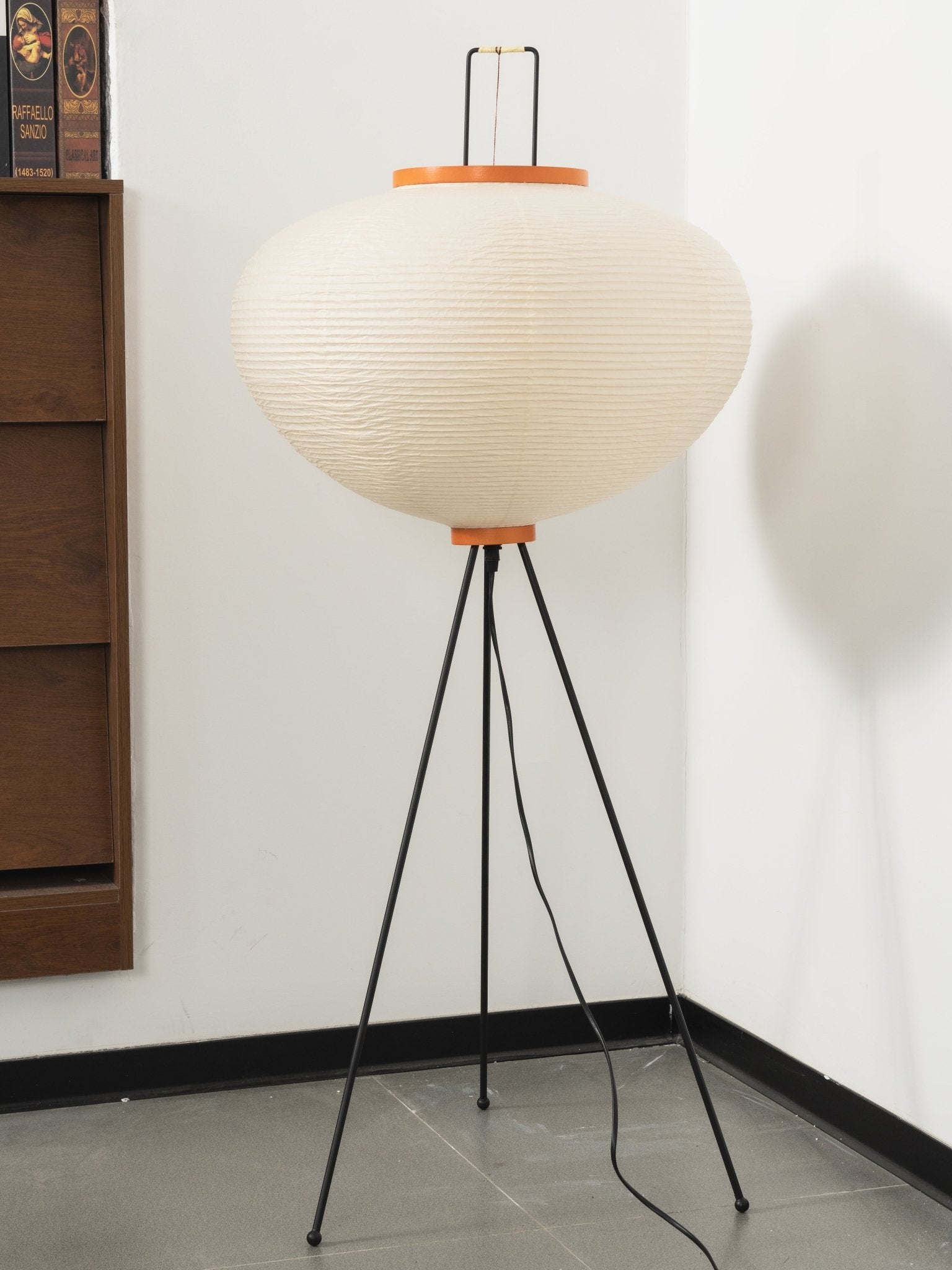 Lampa podłogowa Avel