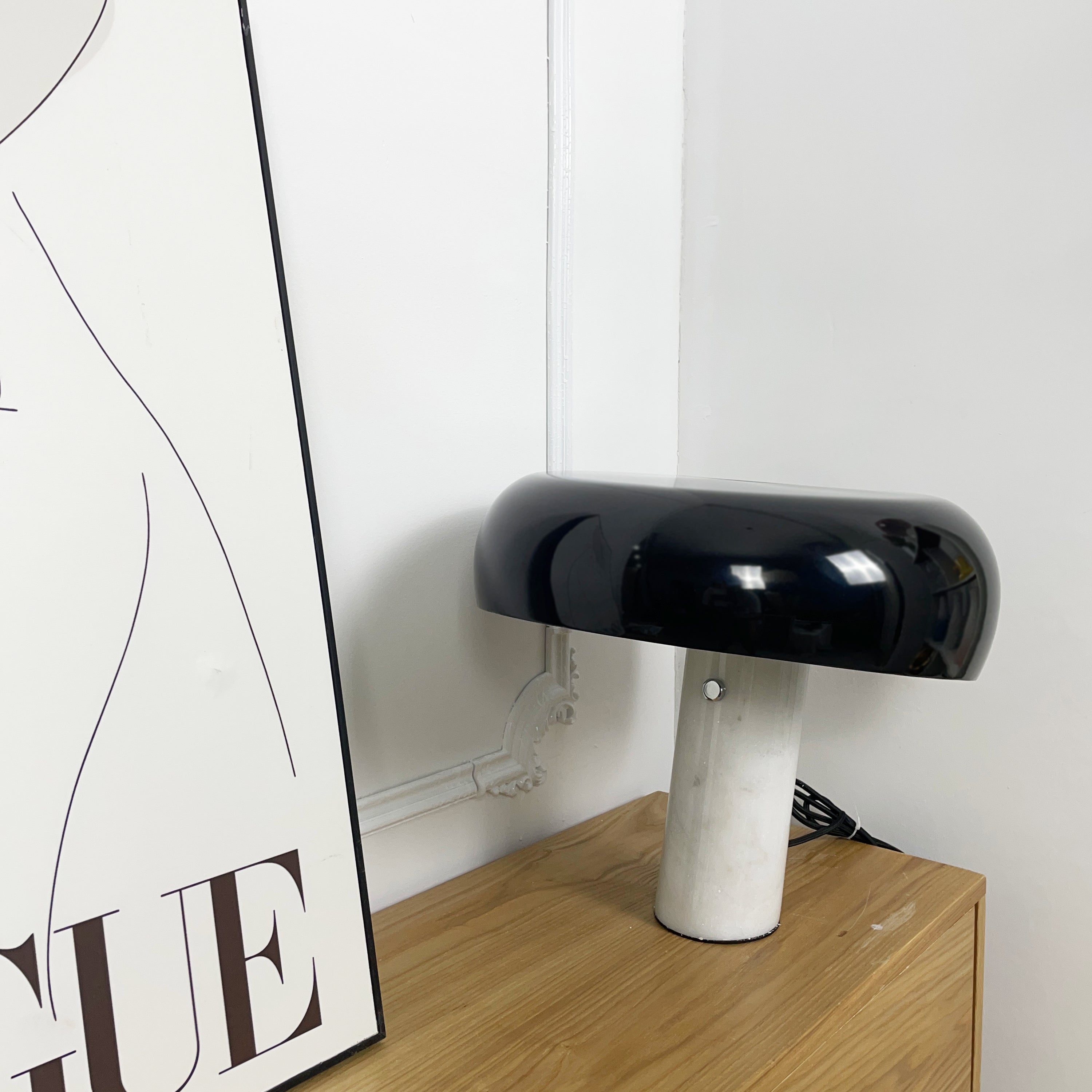 Lampa stołowa Domono
