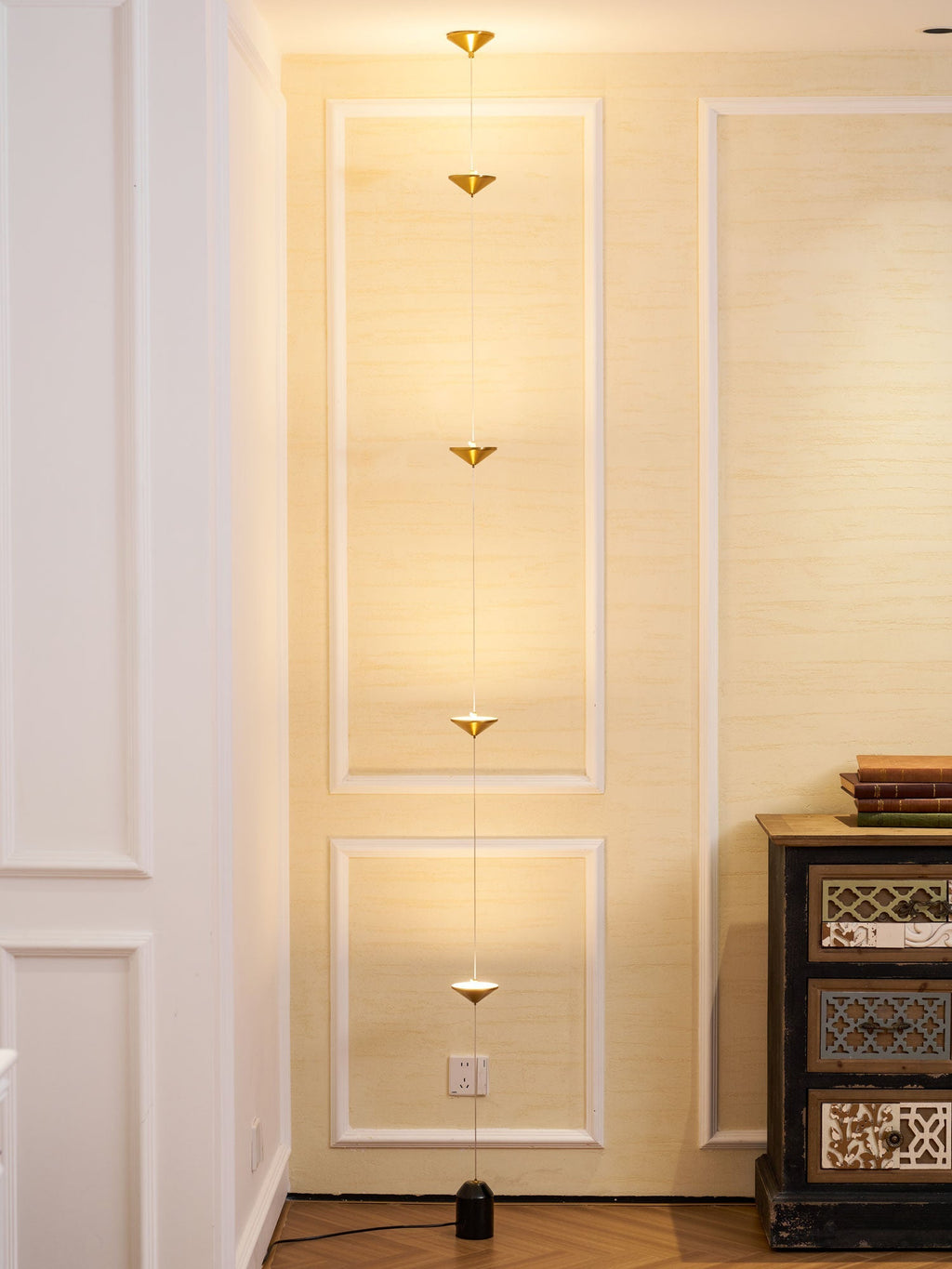 Lampa sufitowa Monoya
