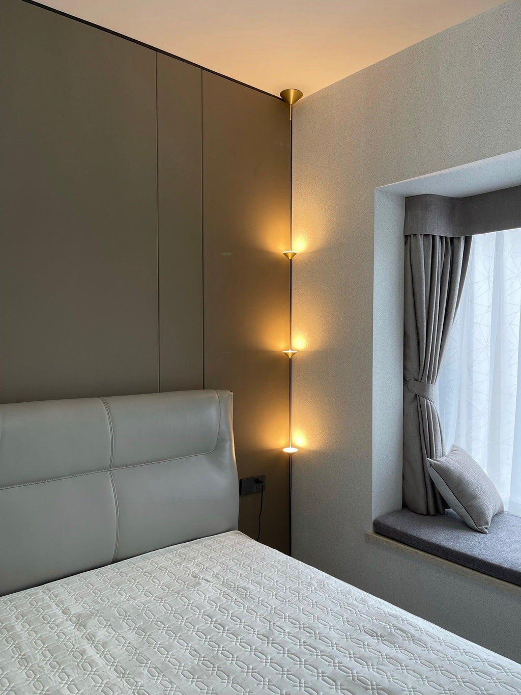 Lampa sufitowa Monoya