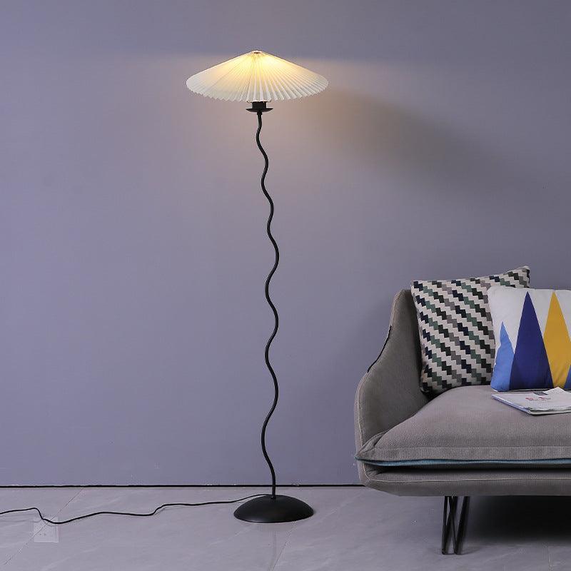 Lampa podłogowa falista Zelko