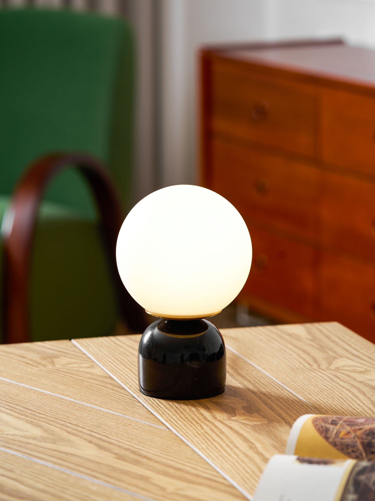 Lampa stołowa Lesli