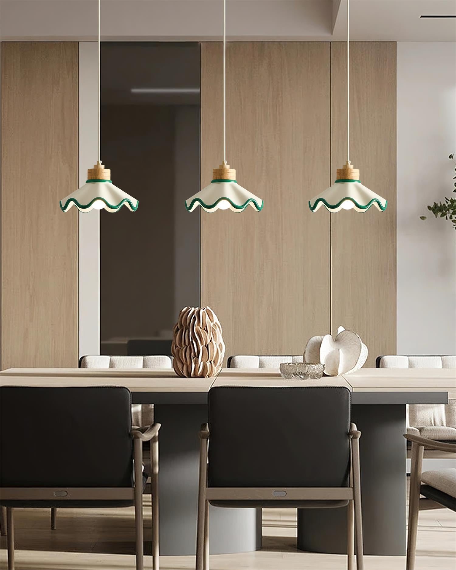 Lampa wisząca falowana Levenel